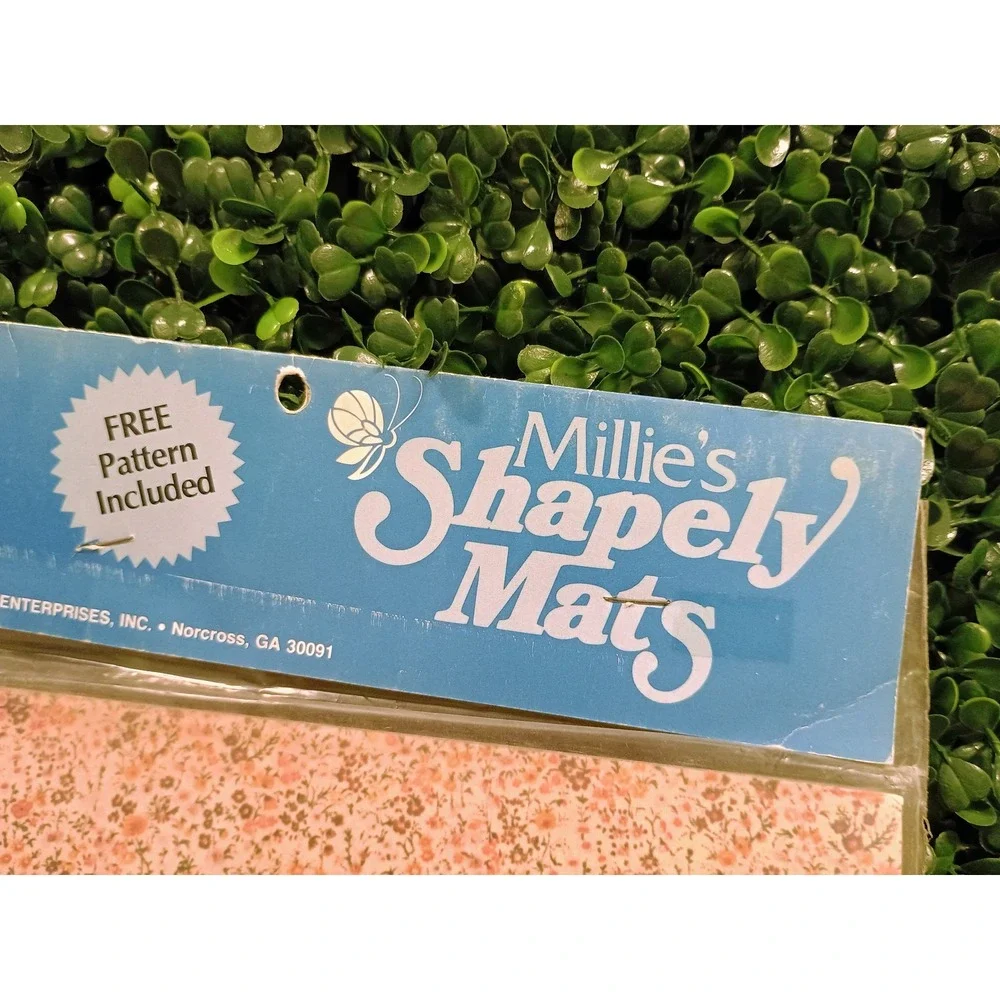 Vintage 1983 Millie's Shapely Mats‎ Plaid Owl Cross Stitch Floral Mat 58008